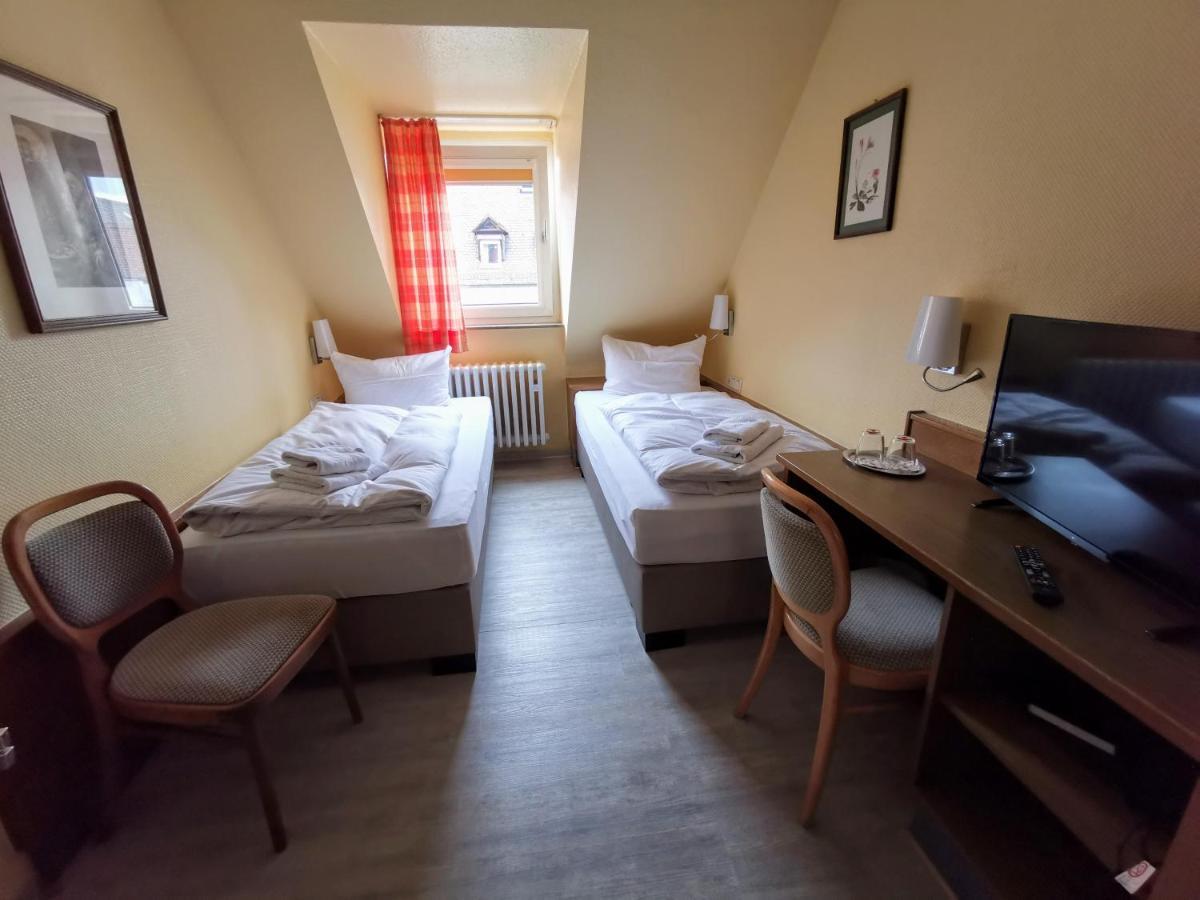 Zum Winzermaennle Hotel Wurzburg Luaran gambar