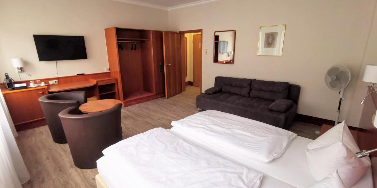 Zum Winzermaennle Hotel Wurzburg Luaran gambar