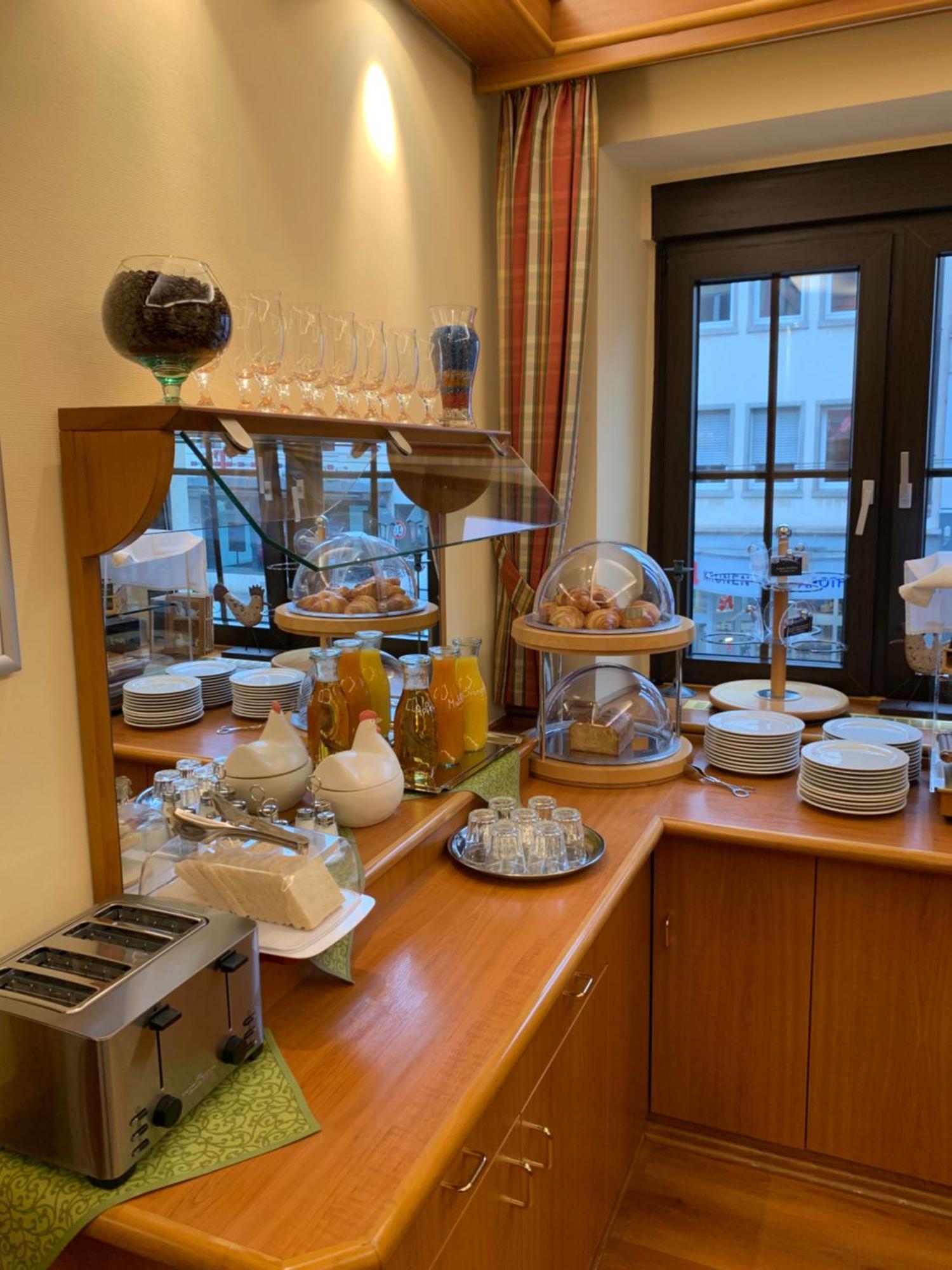 Zum Winzermaennle Hotel Wurzburg Luaran gambar