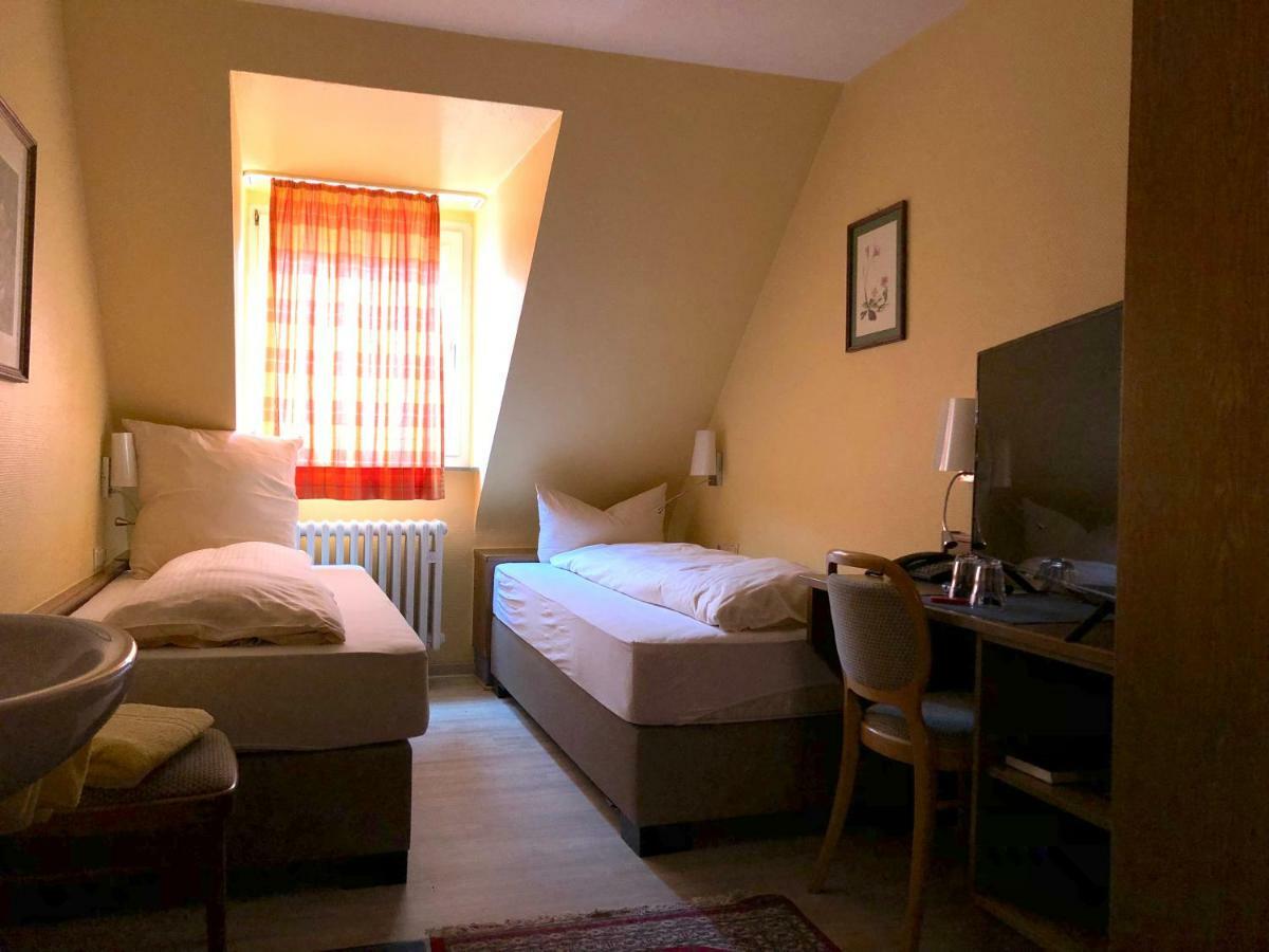 Zum Winzermaennle Hotel Wurzburg Luaran gambar